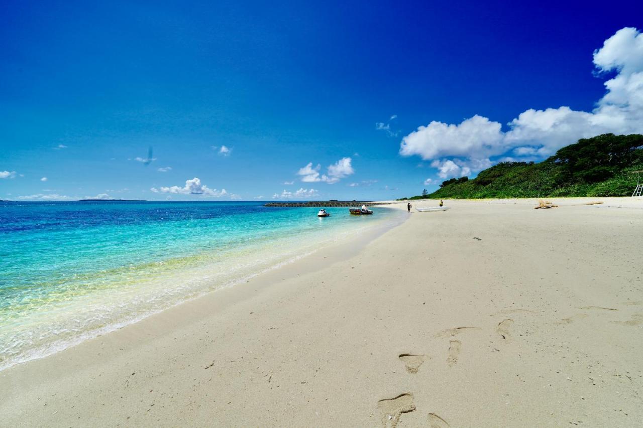 Day'S Beach Hotel Zuichou Miyakojima  Экстерьер фото