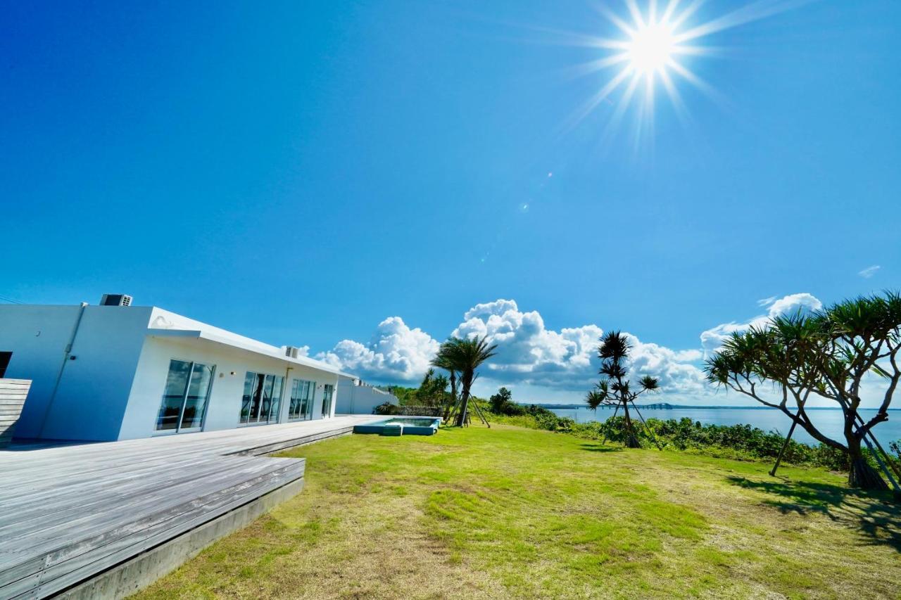 Day'S Beach Hotel Zuichou Miyakojima  Экстерьер фото